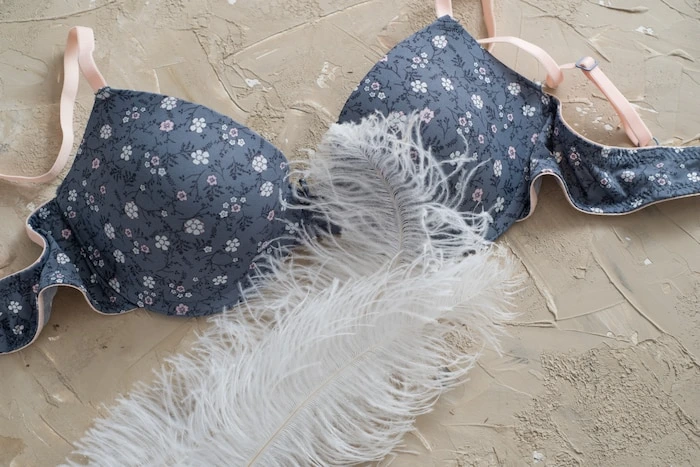 blue-bra-customization