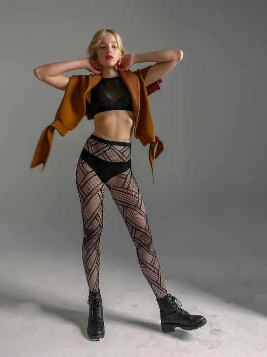 woman custom leggings
